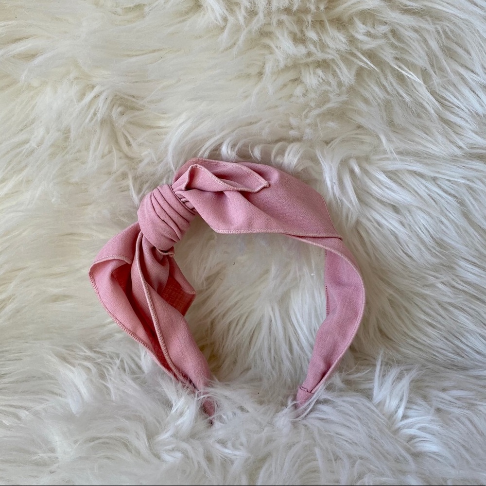 NWOT Anthropologie Knot Headband